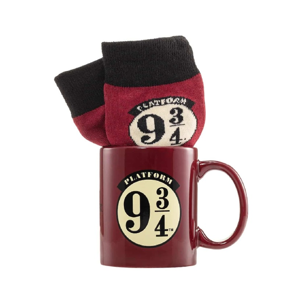 Harry Potter Platform 9 3/4 Mug & Socks Set (GP86990)