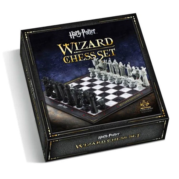 Harry Potter Wizard Chess Set (NN7580)